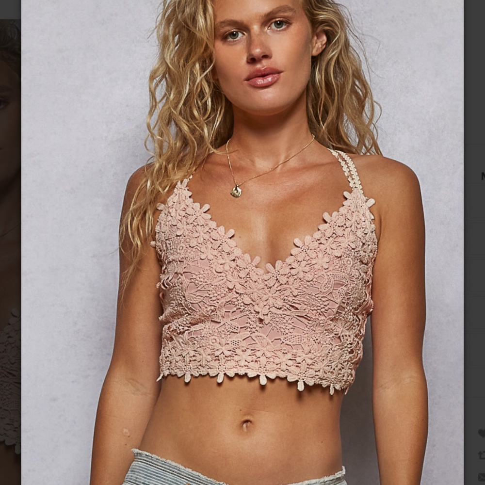 🎉 POL “ AUDREY 3 “ POL Crochet Bralette Tank Top with Floral Lace 76